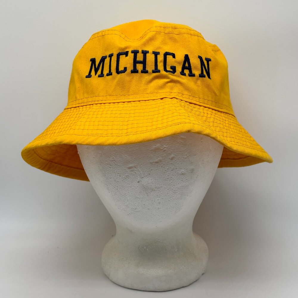 Vintage University Michigan Gore-tex Bucket Hat Yellow Small UM USA EUC